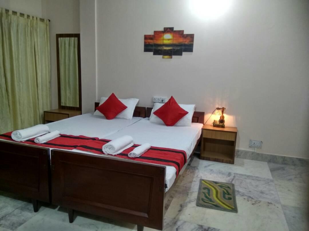 Bed and Breakfast Kollolini Калькутта Экстерьер фото